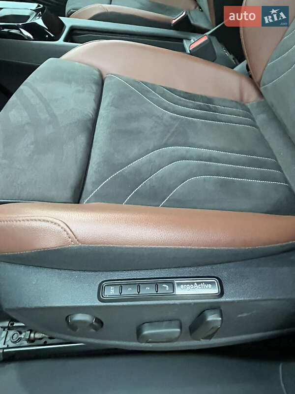 Позашляховик / Кросовер Volkswagen ID.4 2023 в Одесі