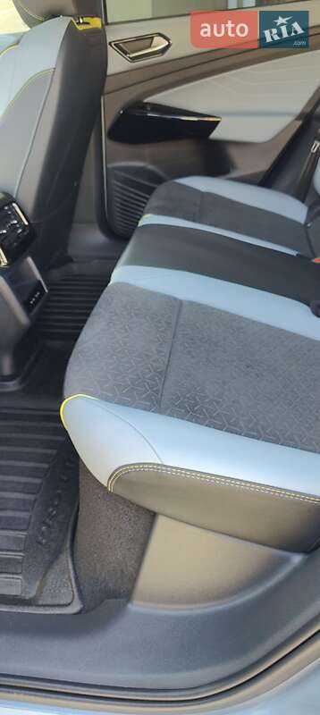 Внедорожник / Кроссовер Volkswagen ID.4 2022 в Черновцах