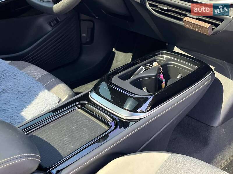 Внедорожник / Кроссовер Volkswagen ID.4 2021 в Львове