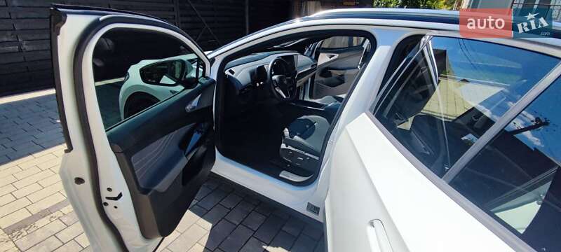 Внедорожник / Кроссовер Volkswagen ID.4 2023 в Ивано-Франковске