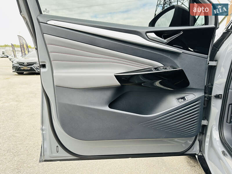 Внедорожник / Кроссовер Volkswagen ID.4 2022 в Харькове