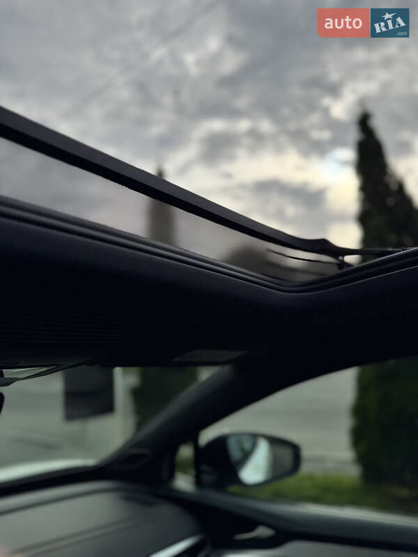 Внедорожник / Кроссовер Volkswagen ID.4 2023 в Львове