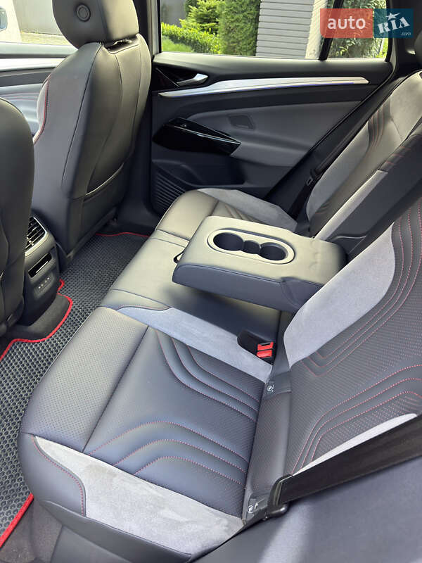 Внедорожник / Кроссовер Volkswagen ID.4 2023 в Львове