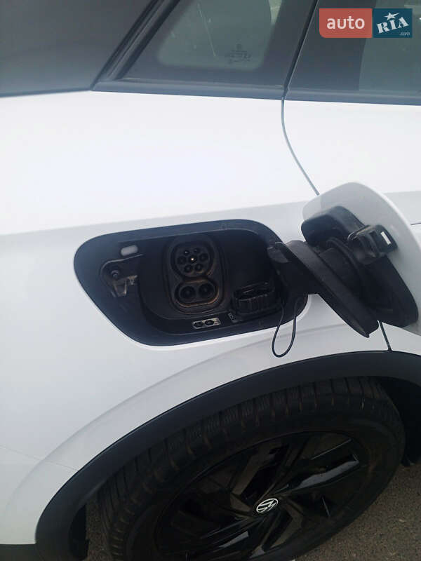 Внедорожник / Кроссовер Volkswagen ID.4 2021 в Белгороде-Днестровском