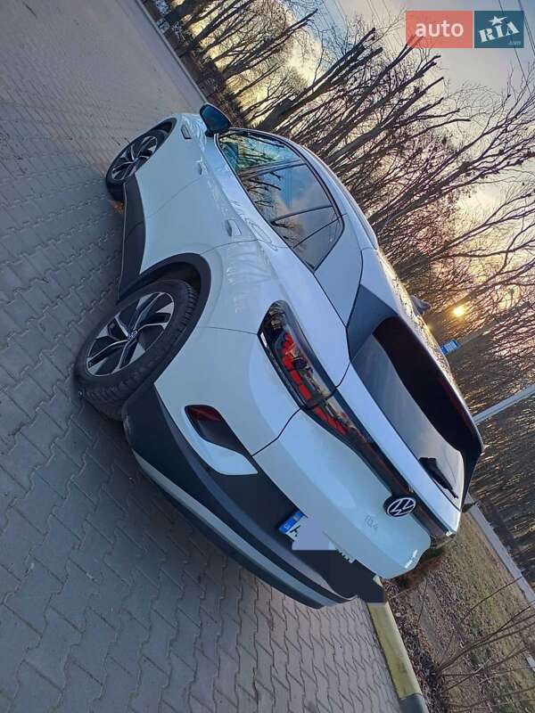 Внедорожник / Кроссовер Volkswagen ID.4 2021 в Черновцах фото 5 Внедорожник / Кроссовер Volkswagen ID.4 2021 в Черновцах