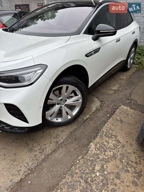 Внедорожник / Кроссовер Volkswagen ID.4 2023 в Львове