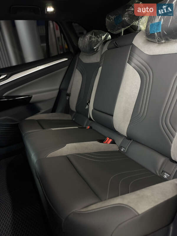 Внедорожник / Кроссовер Volkswagen ID.4 2022 в Николаеве