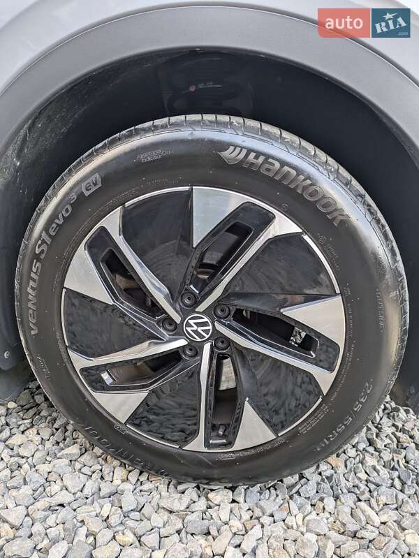 Позашляховик / Кросовер Volkswagen ID.4 2021 в Львові