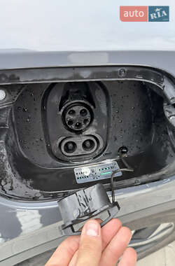 Внедорожник / Кроссовер Volkswagen ID.4 2023 в 