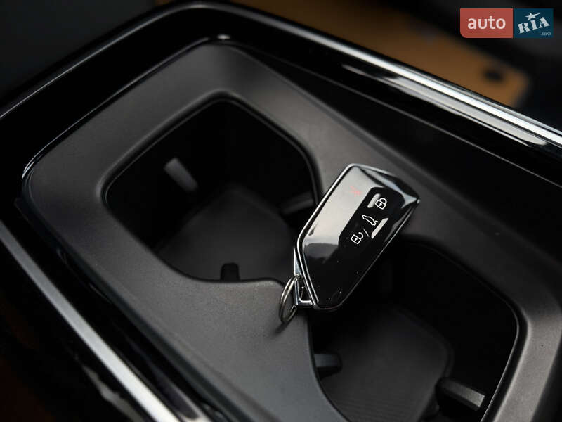 Внедорожник / Кроссовер Volkswagen ID.4 2023 в Хмельницком фото 90 Внедорожник / Кроссовер Volkswagen ID.4 2023 в Хмельницком