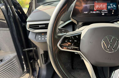 Внедорожник / Кроссовер Volkswagen ID.4 2021 в 