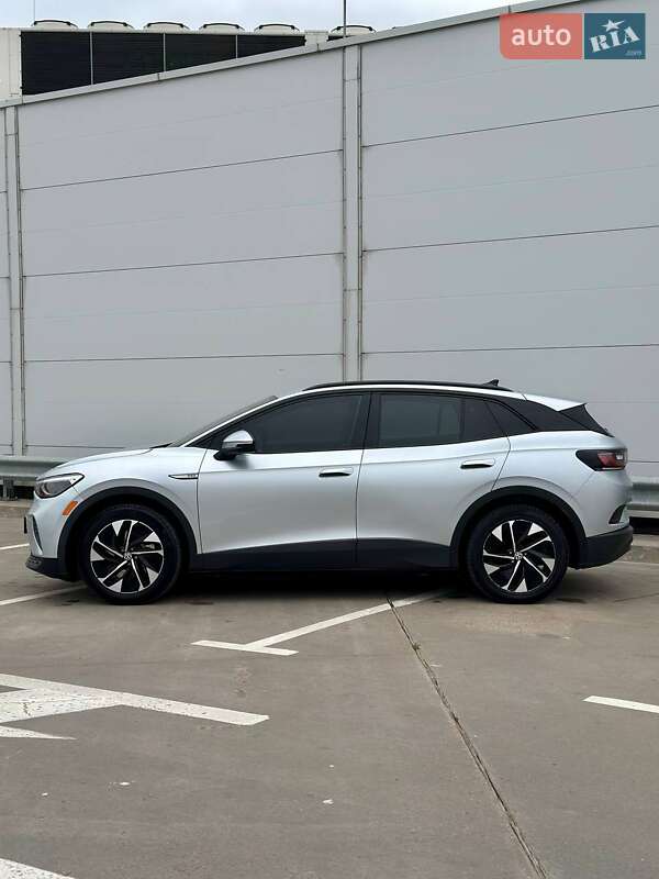 Внедорожник / Кроссовер Volkswagen ID.4 2021 в Киеве