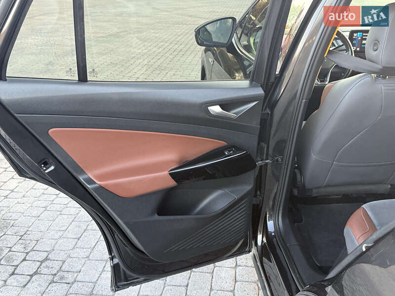 Внедорожник / Кроссовер Volkswagen ID.4 2021 в Радивилове