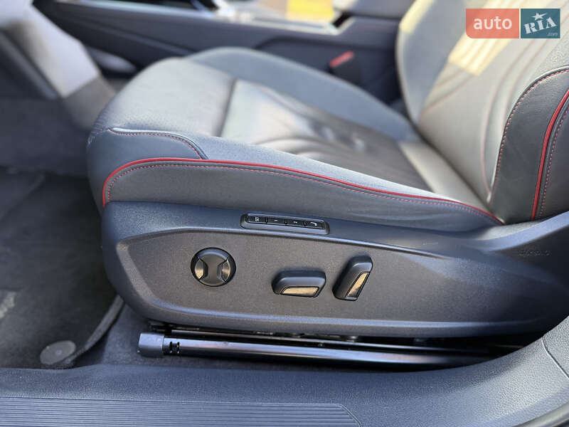 Внедорожник / Кроссовер Volkswagen ID.4 2022 в Днепре