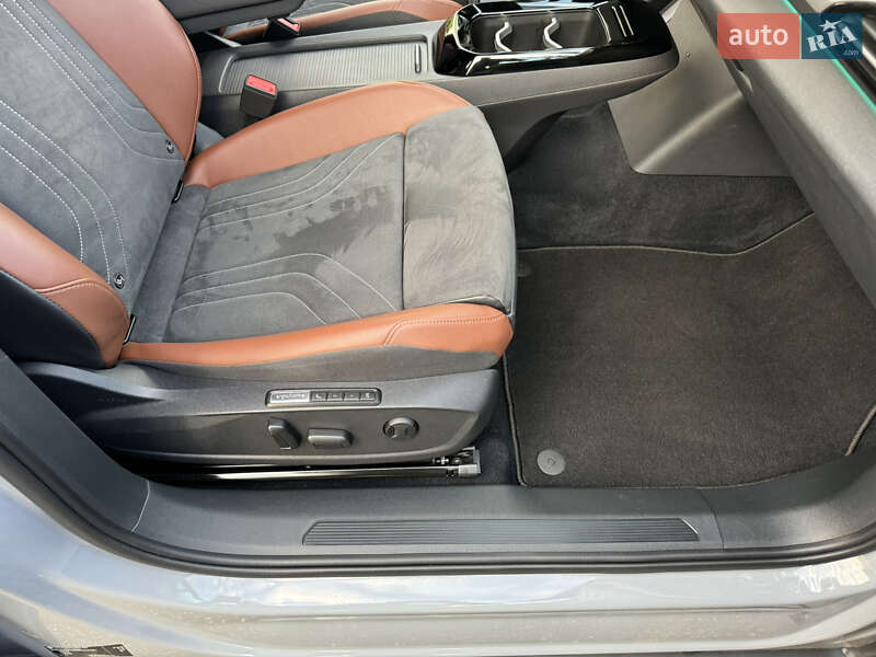 Внедорожник / Кроссовер Volkswagen ID.4 2021 в Харькове фото 28 Внедорожник / Кроссовер Volkswagen ID.4 2021 в Харькове