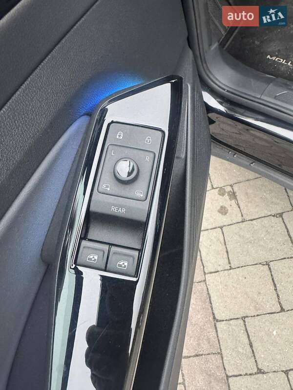 Внедорожник / Кроссовер Volkswagen ID.4 2023 в Львове