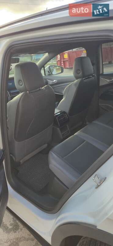 Позашляховик / Кросовер Volkswagen ID.4 2023 в Полтаві