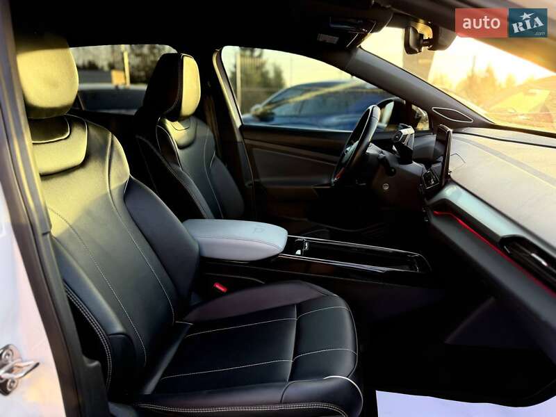 Внедорожник / Кроссовер Volkswagen ID.4 2022 в Львове фото 24 Внедорожник / Кроссовер Volkswagen ID.4 2022 в Львове