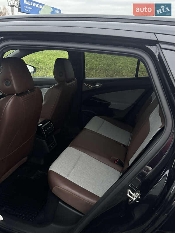 Внедорожник / Кроссовер Volkswagen ID.4 2023 в Львове фото 11 Внедорожник / Кроссовер Volkswagen ID.4 2023 в Львове