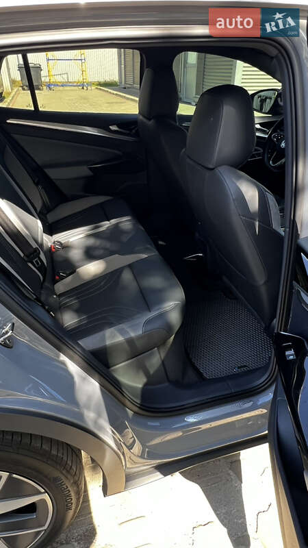 Внедорожник / Кроссовер Volkswagen ID.4 2022 в Днепре