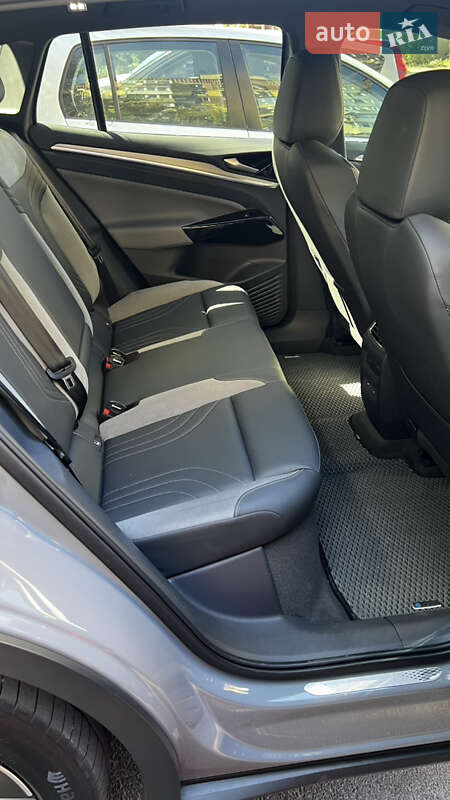 Внедорожник / Кроссовер Volkswagen ID.4 2022 в Днепре