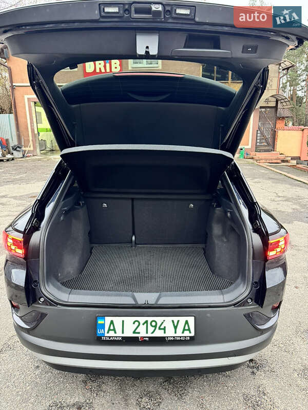 Внедорожник / Кроссовер Volkswagen ID.4 2023 в Киеве фото 11 Внедорожник / Кроссовер Volkswagen ID.4 2023 в Киеве