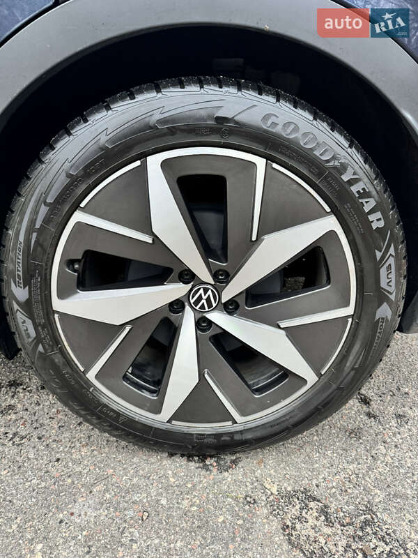 Внедорожник / Кроссовер Volkswagen ID.4 2023 в Киеве фото 15 Внедорожник / Кроссовер Volkswagen ID.4 2023 в Киеве