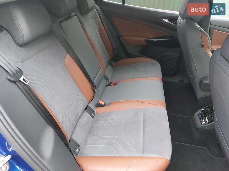 Внедорожник / Кроссовер Volkswagen ID.4 2021 в Тернополе