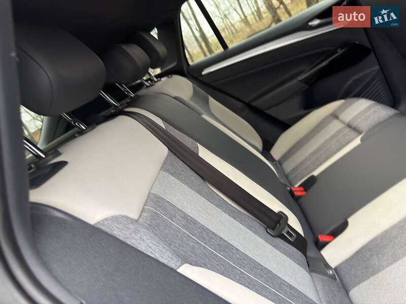 Внедорожник / Кроссовер Volkswagen ID.4 2022 в Ахтырке