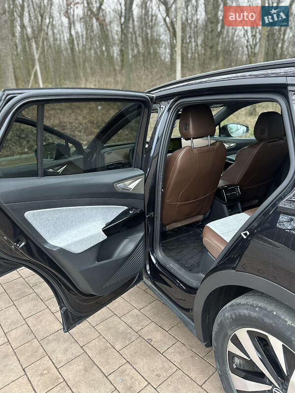 Позашляховик / Кросовер Volkswagen ID.4 2023 в Тернополі