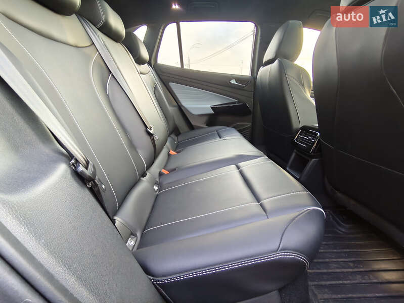 Внедорожник / Кроссовер Volkswagen ID.4 2022 в Киеве