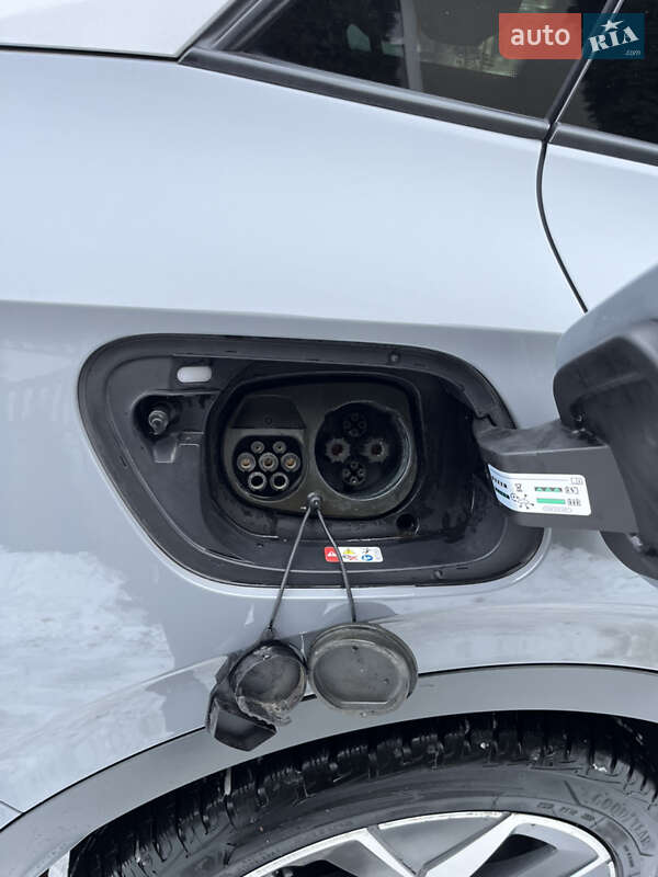 Позашляховик / Кросовер Volkswagen ID.4 2022 в Золочеві