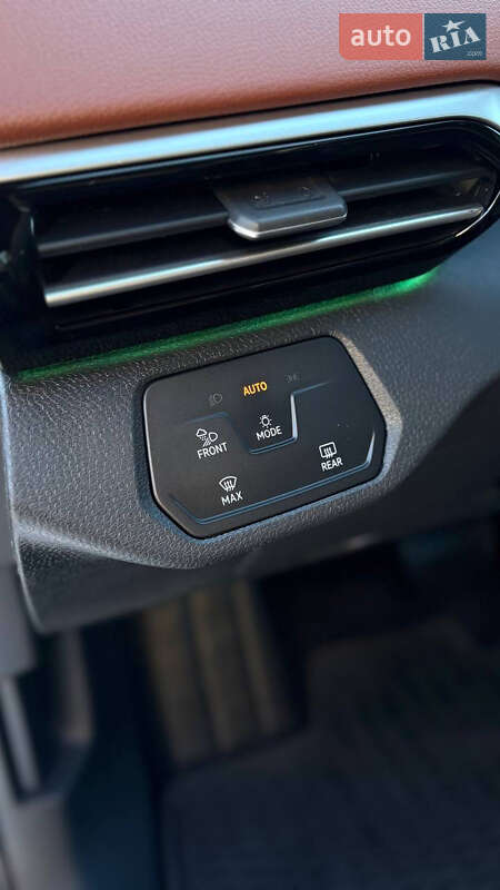 Внедорожник / Кроссовер Volkswagen ID.4 2021 в Николаеве