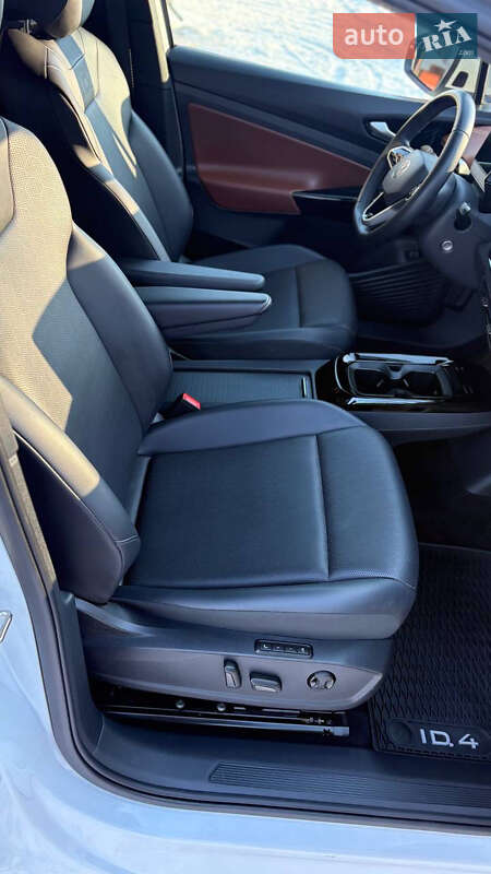 Внедорожник / Кроссовер Volkswagen ID.4 2021 в Николаеве