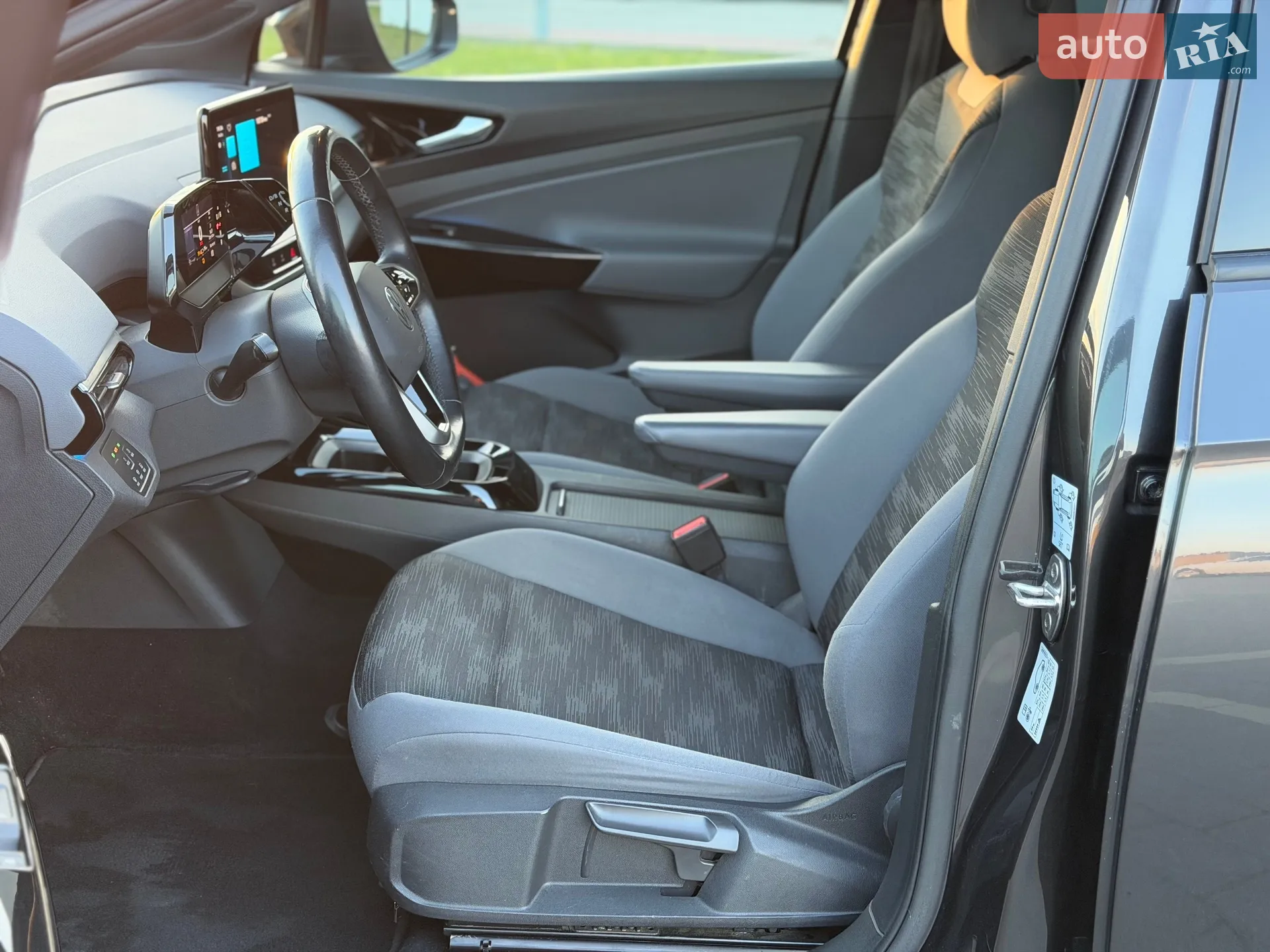 2021 Volkswagen ID.4 - мініатюра 28