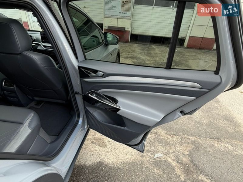 Внедорожник / Кроссовер Volkswagen ID.4 2022 в Киеве фото 13 Внедорожник / Кроссовер Volkswagen ID.4 2022 в Киеве