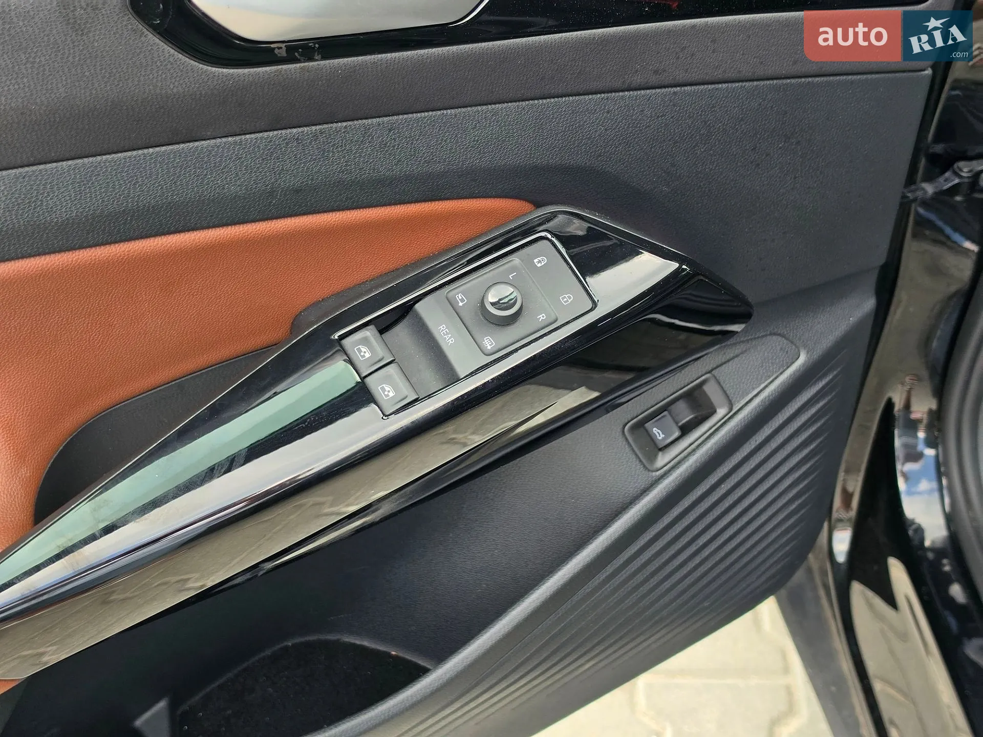 2022 Volkswagen ID.4 - мініатюра 17