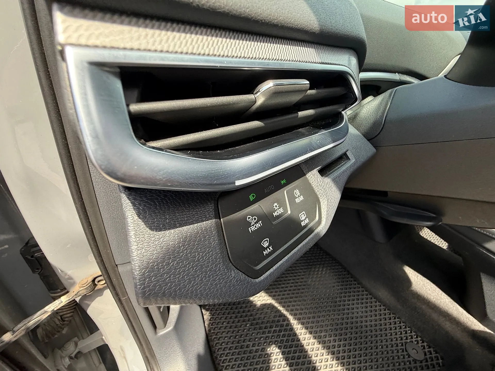 2022 Volkswagen ID.4 - мініатюра 22