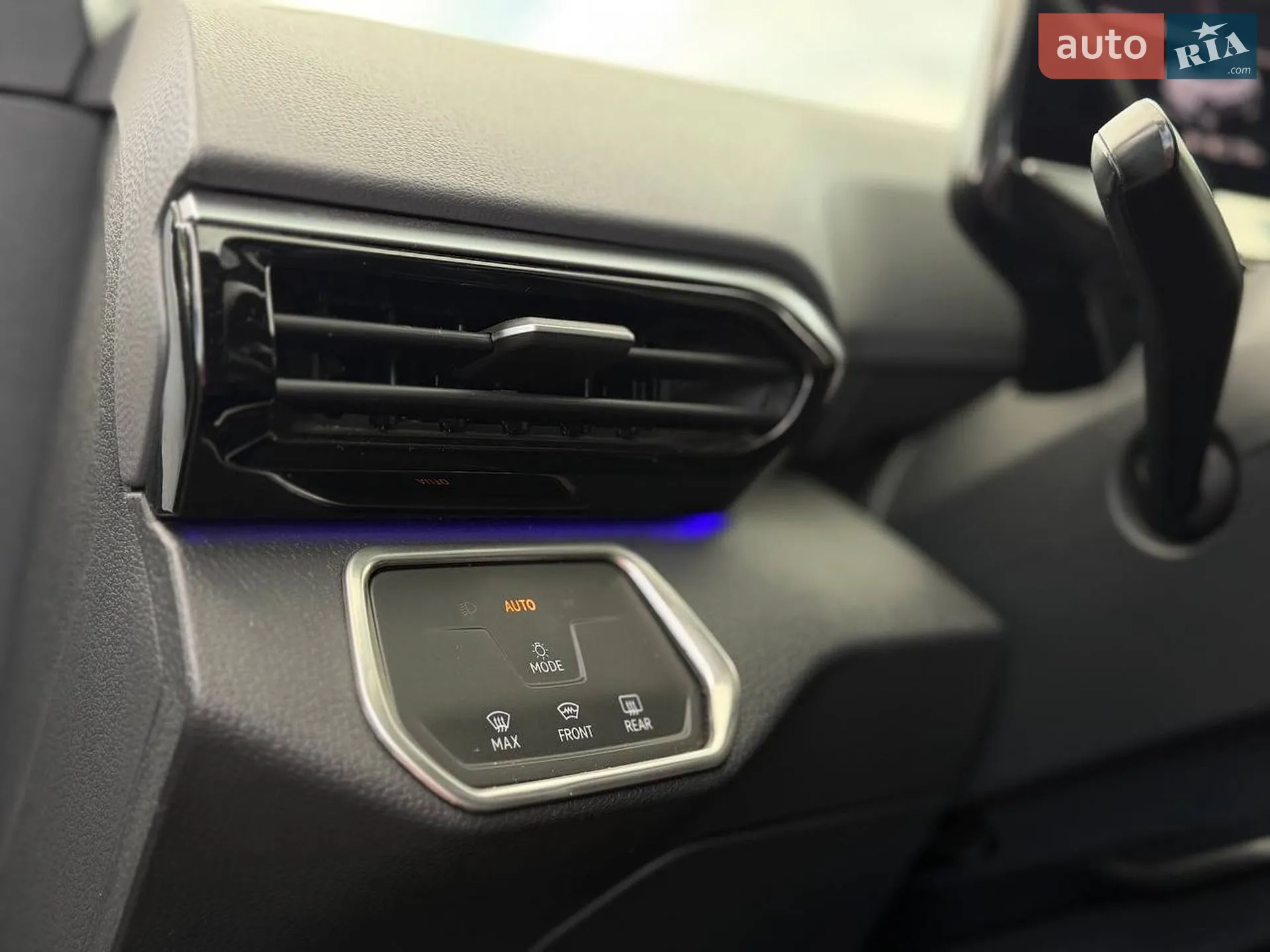 2022 Volkswagen ID.4 - мініатюра 10
