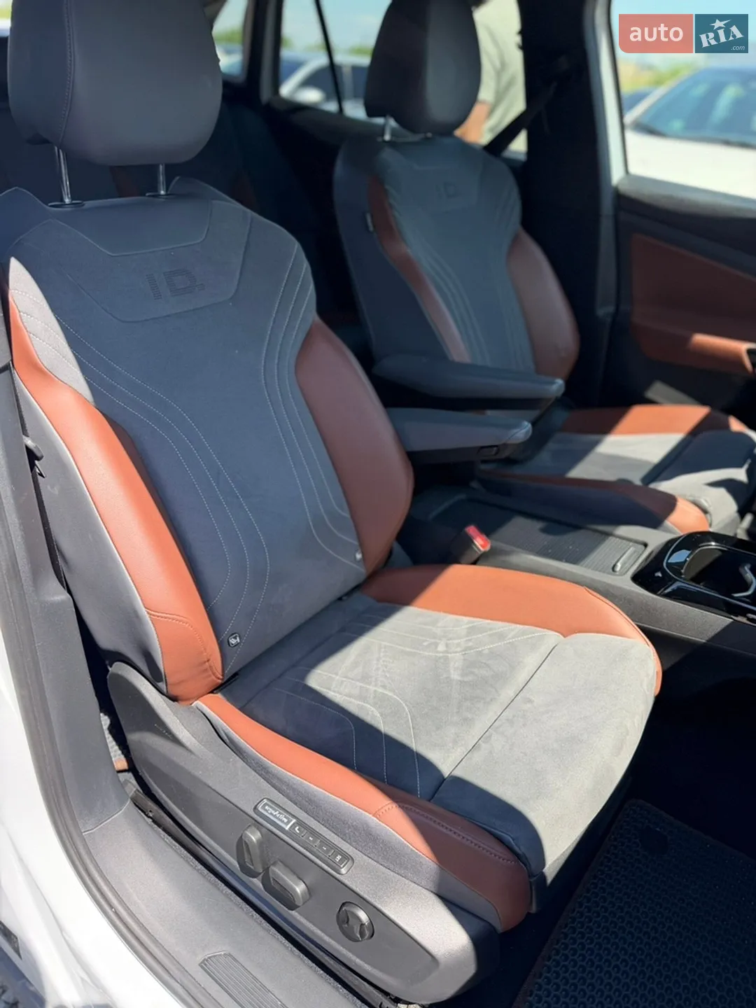 2020 Volkswagen ID.4 - мініатюра 28