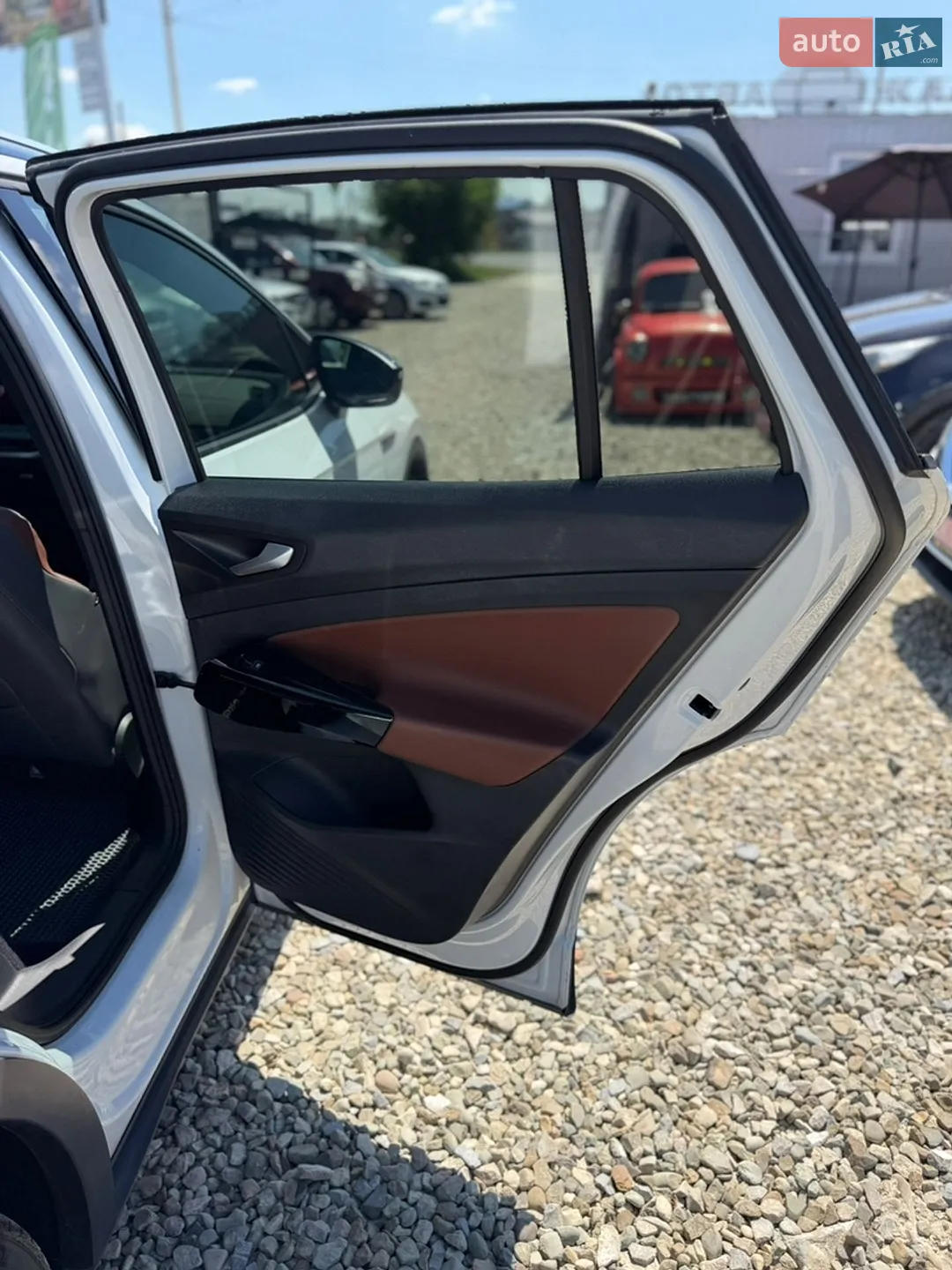 2020 Volkswagen ID.4 - мініатюра 32