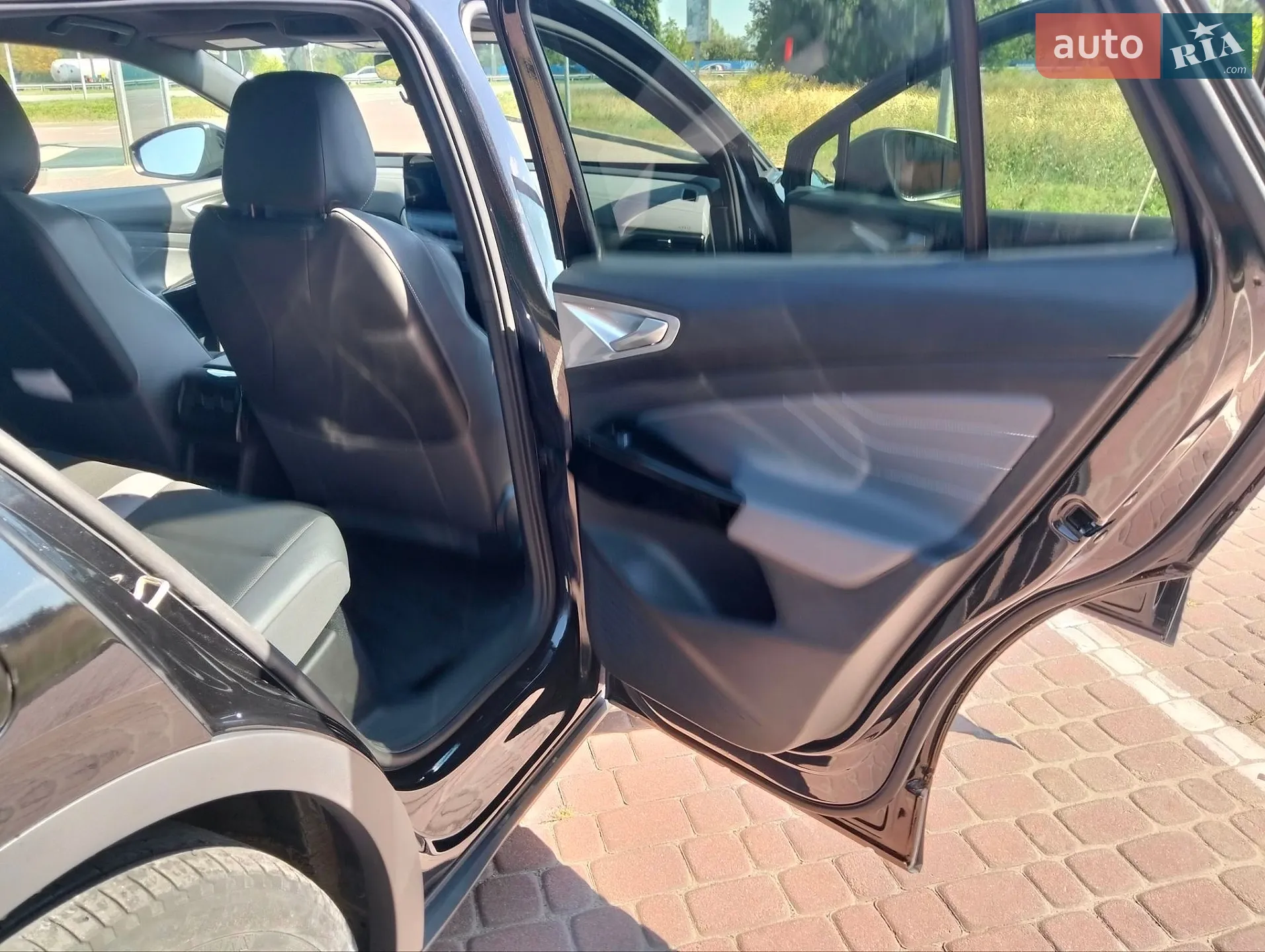2023 Volkswagen ID.4 - мініатюра 12
