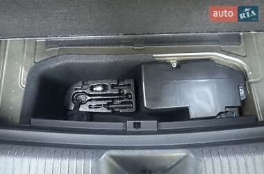 Внедорожник / Кроссовер Volkswagen ID.5 2023 в 