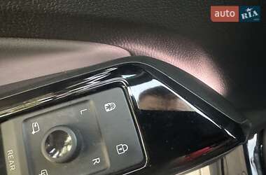 Внедорожник / Кроссовер Volkswagen ID.5 2023 в 
