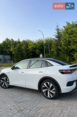 Внедорожник / Кроссовер Volkswagen ID.5 2023 в 