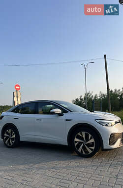 Внедорожник / Кроссовер Volkswagen ID.5 2023 в 