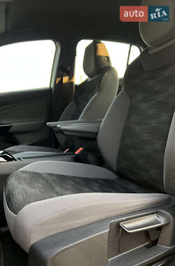 Внедорожник / Кроссовер Volkswagen ID.5 2023 в 
