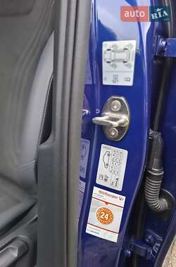 Внедорожник / Кроссовер Volkswagen ID.5 2023 в 