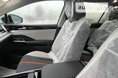 Внедорожник / Кроссовер Volkswagen ID.6 Crozz 2022 в 