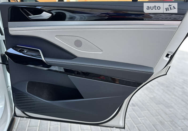 Внедорожник / Кроссовер Volkswagen ID.6 Crozz 2023 в Сумах